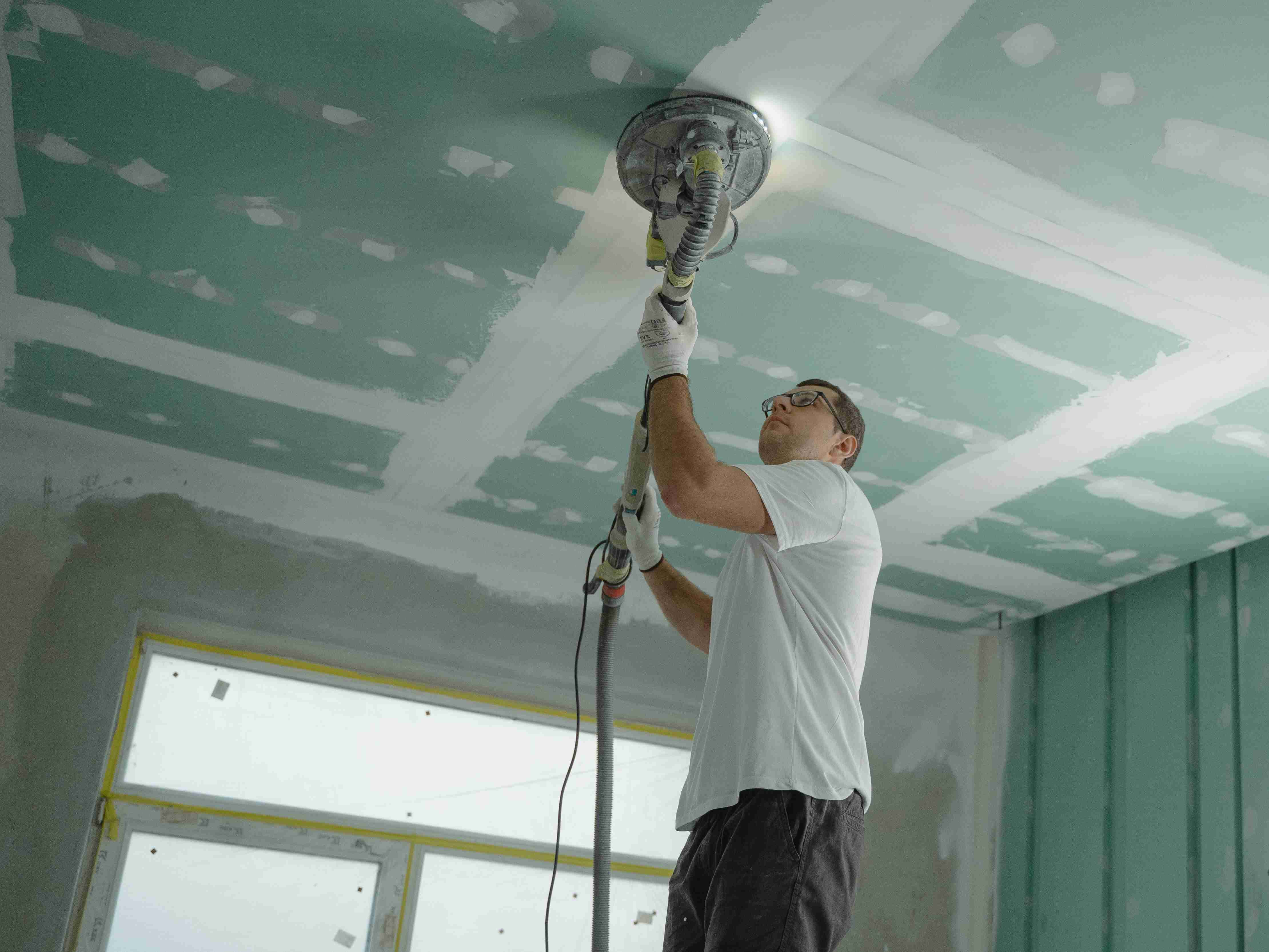Insulated wall cavity between timber studs