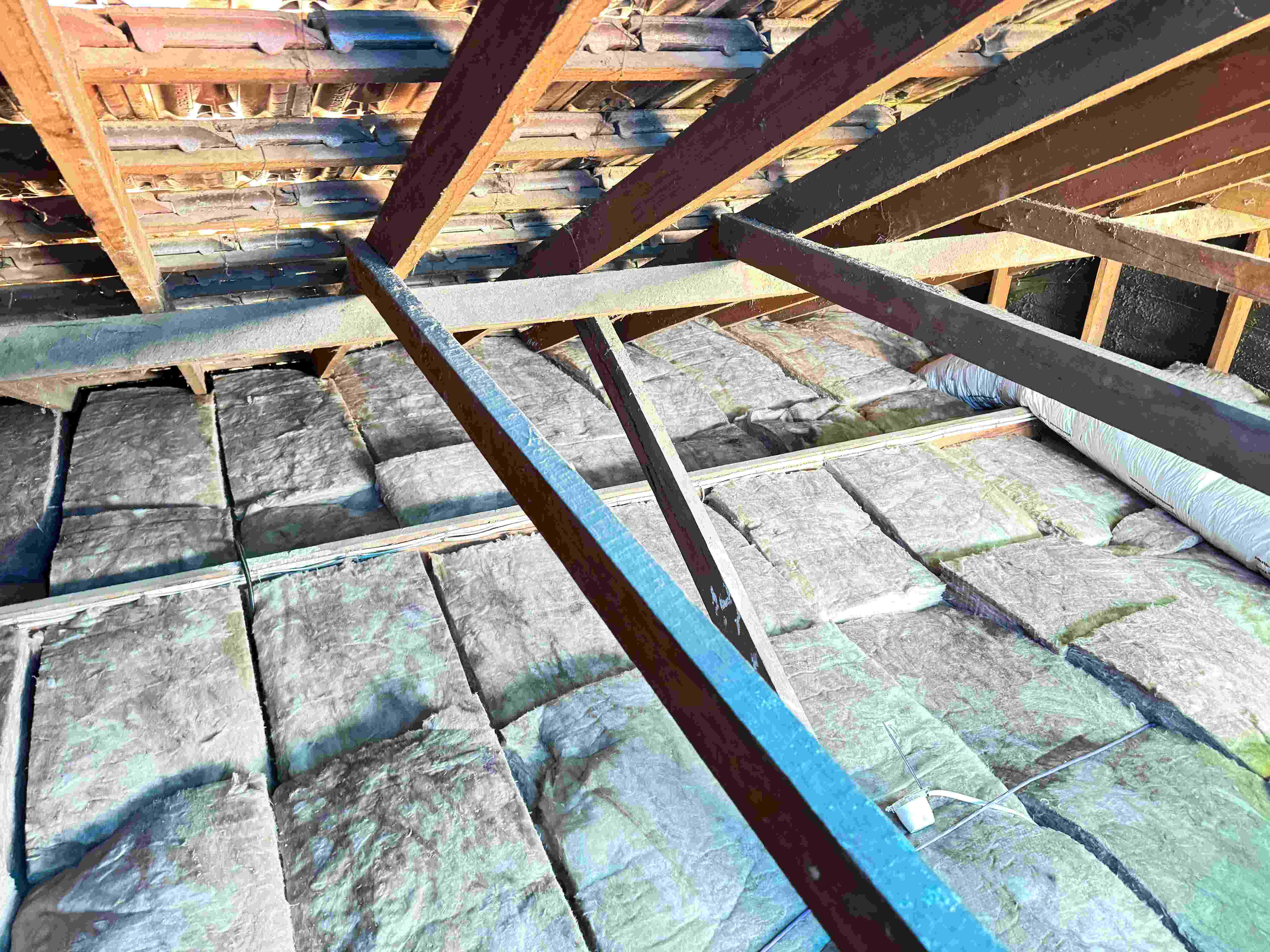 Parabola Ceiling Insulation